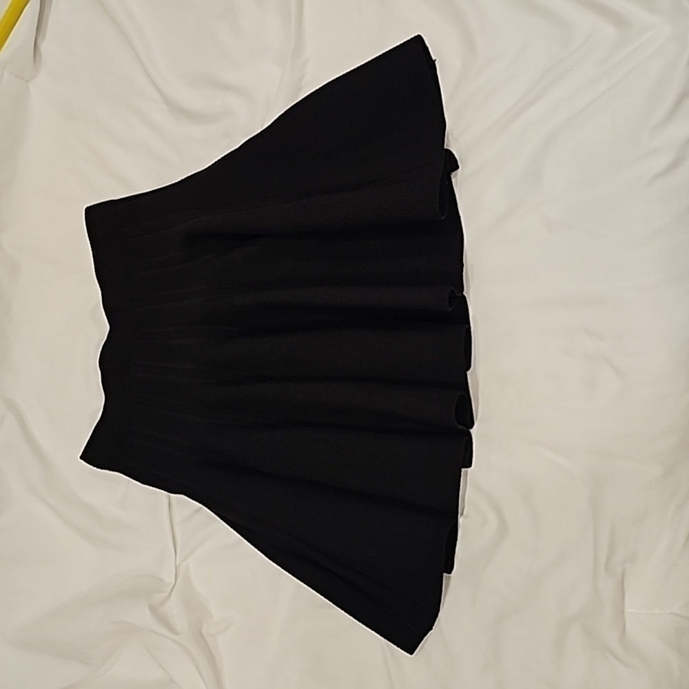 MINI FLARE SKIRT